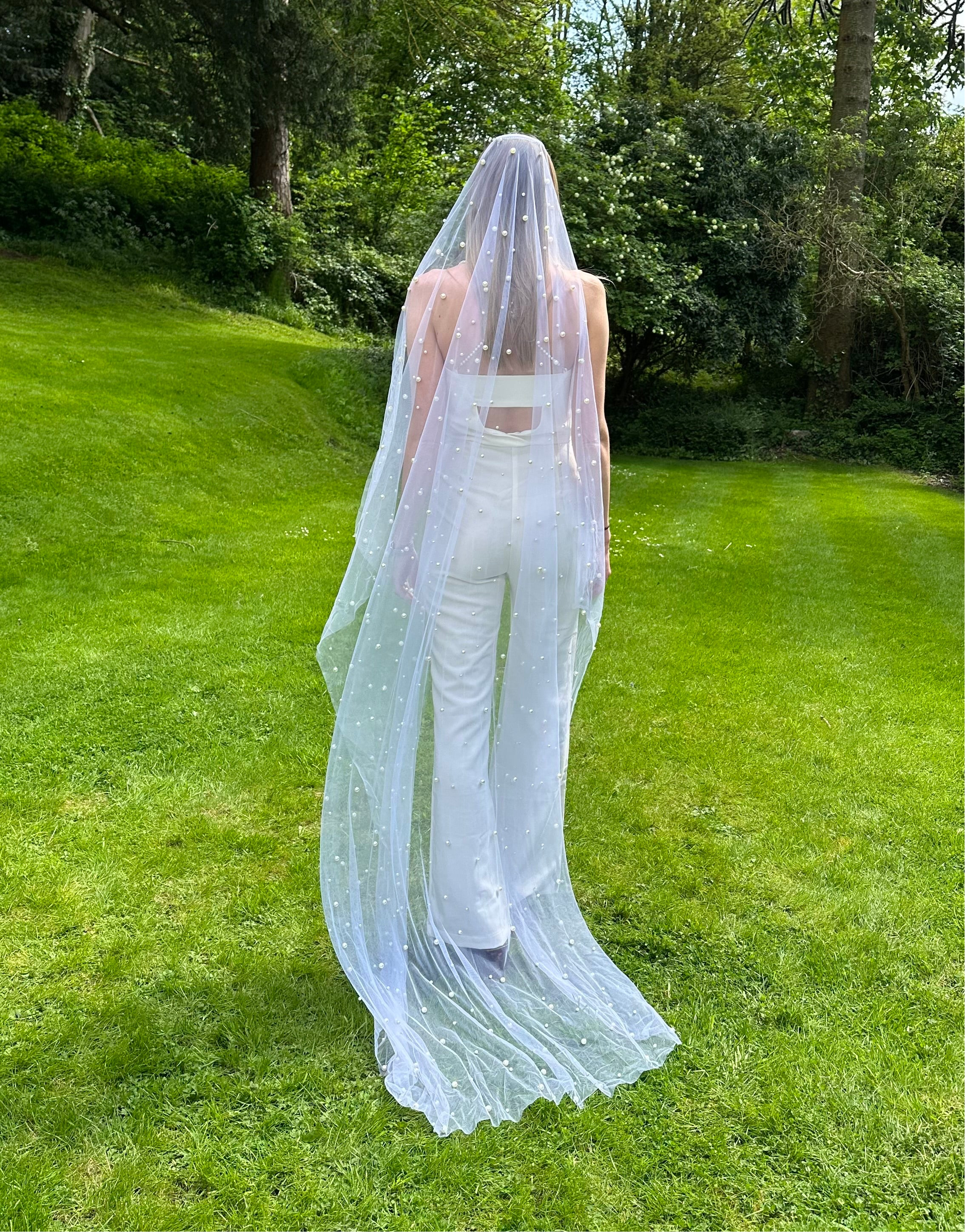 Ivory Pearl Single Tier Veil | Wedding Veil